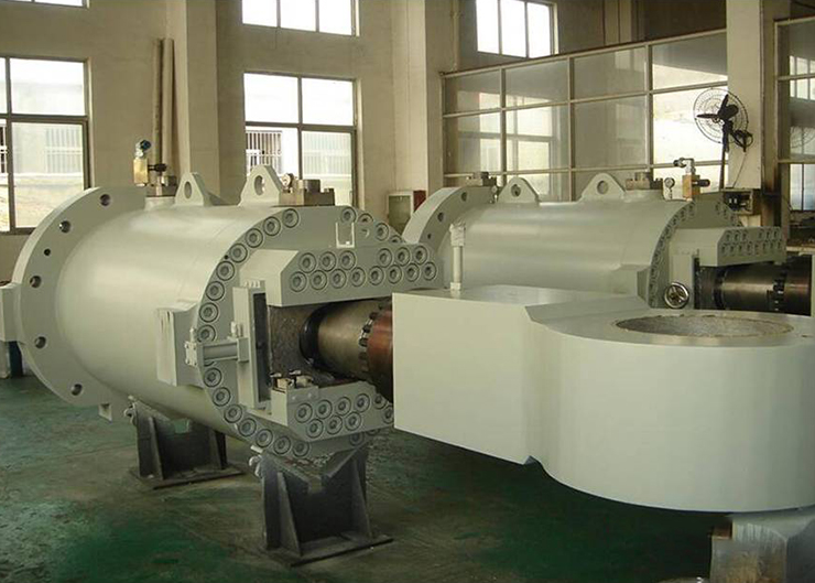 向家壩電站水輪機(jī)接力器，單機(jī)容量80萬(wàn)千瓦